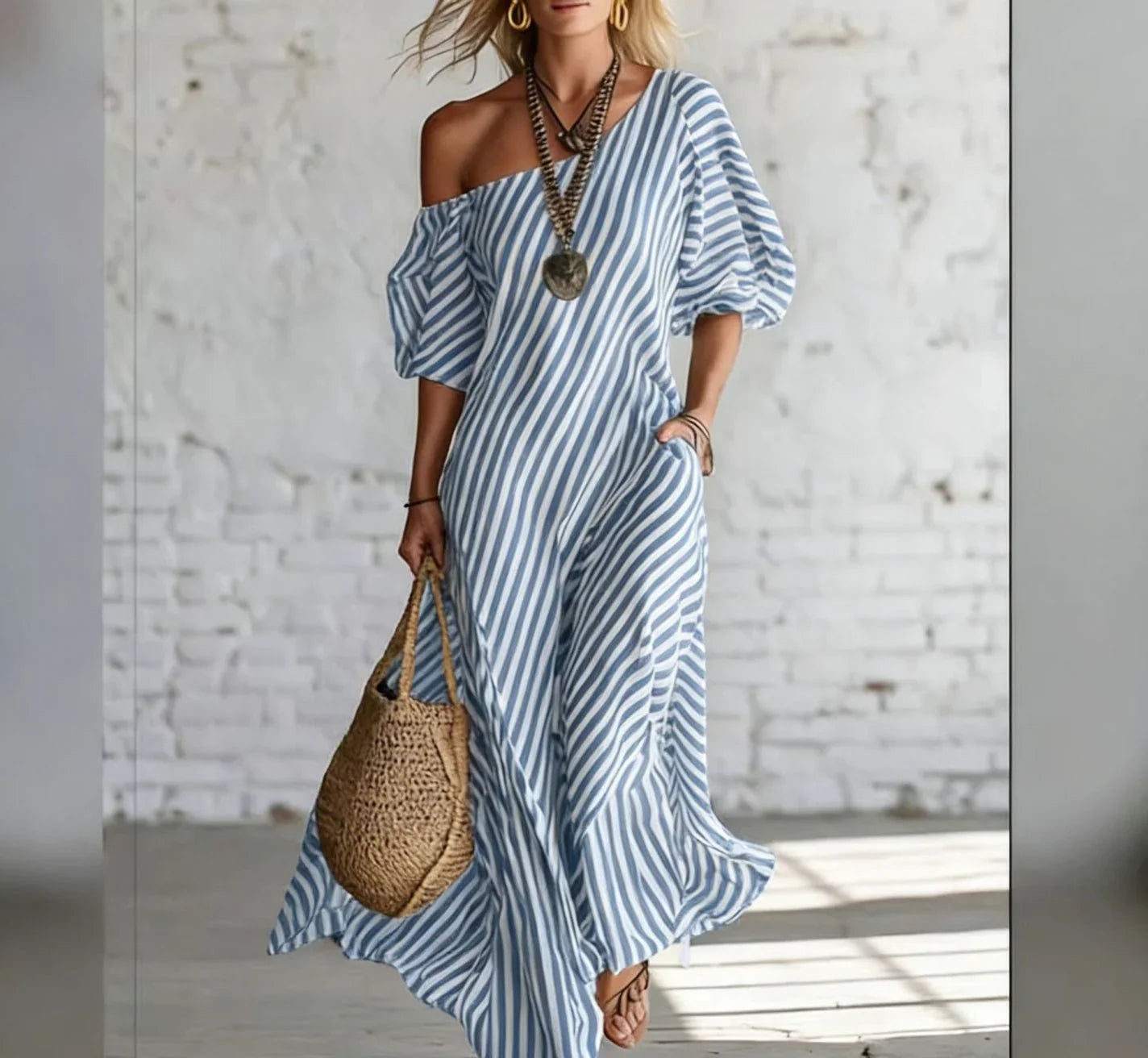 Robe Longue Rayée Épaule Dénudée