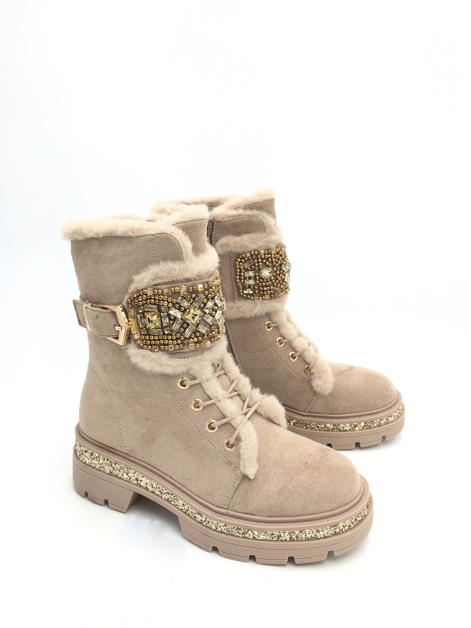 Bottes beiges avec détails en pierres