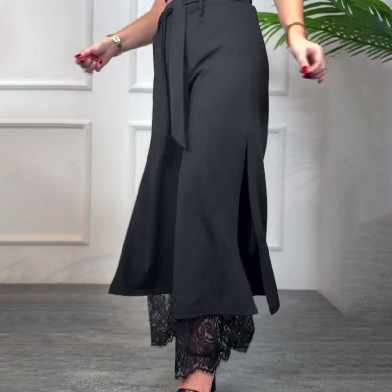 Pantalon ample avec détail en dentelle