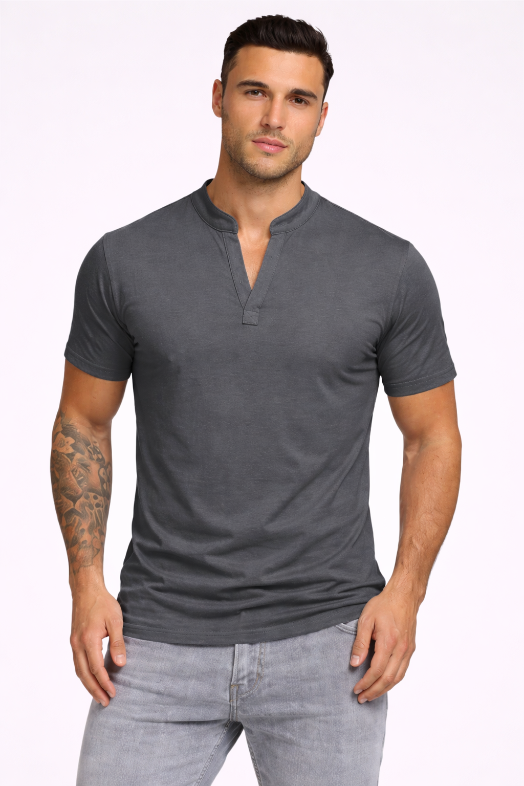 T-shirt col V