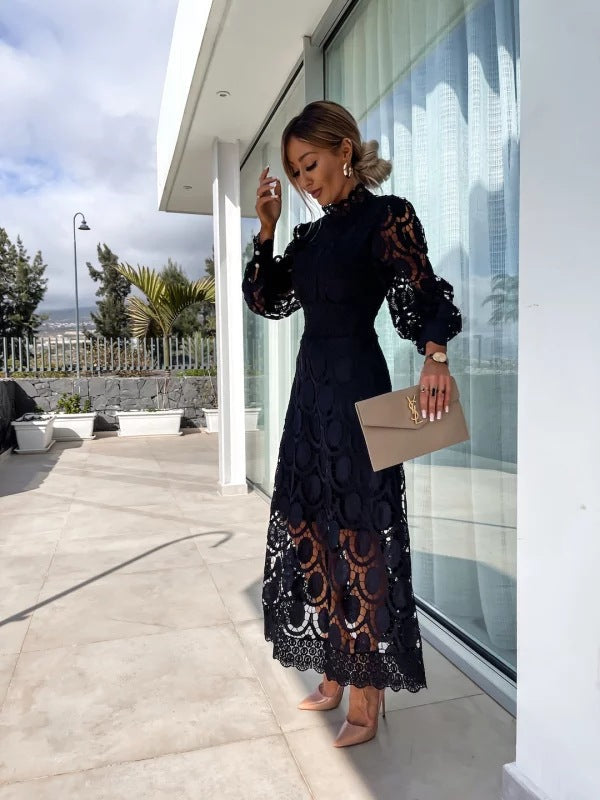 Robe en dentelle ajustée