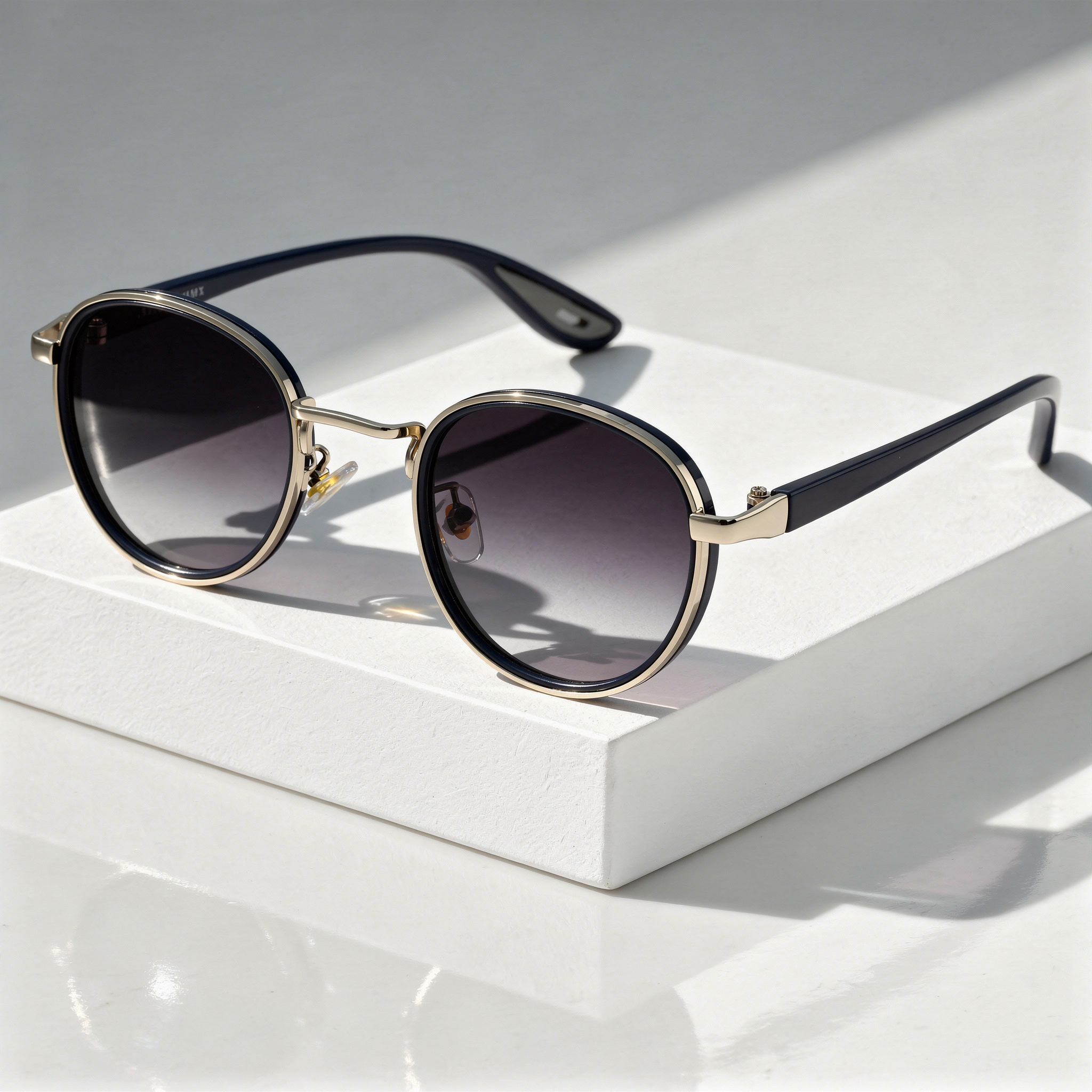 Lunettes de Soleil Rondes Cerclées