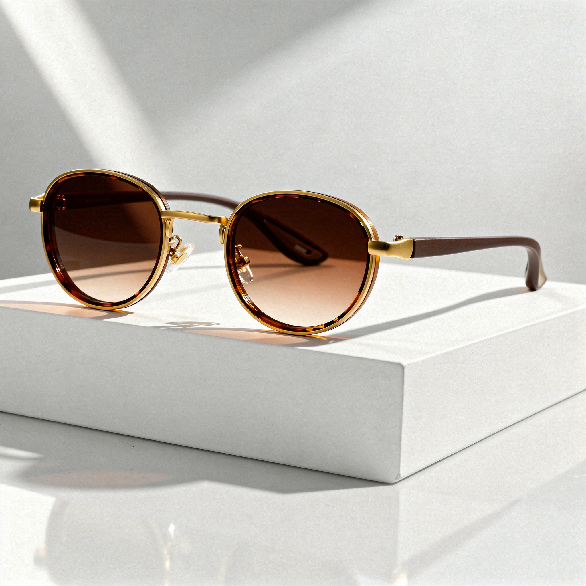 Lunettes de Soleil Rondes Cerclées